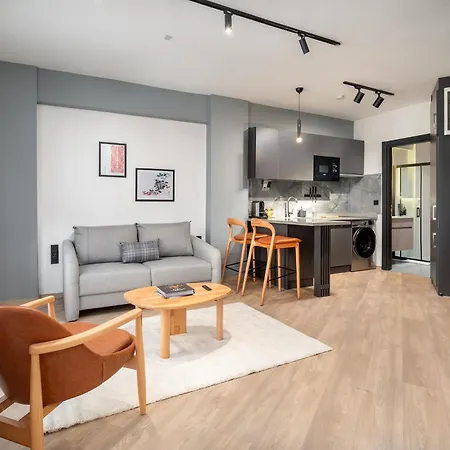 Urban Quarters - Firuzaga 4*