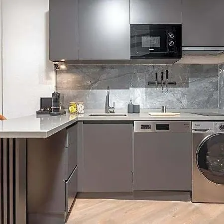 Lejlighedshotel Urban Quarters - Firuzaga 4*