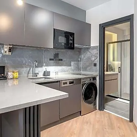 Urban Quarters - Firuzaga 4*