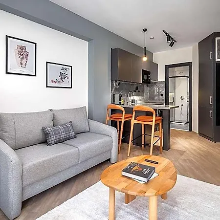 Urban Quarters - Firuzaga 4*